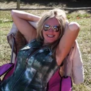 Meet your Posher, Mitzi